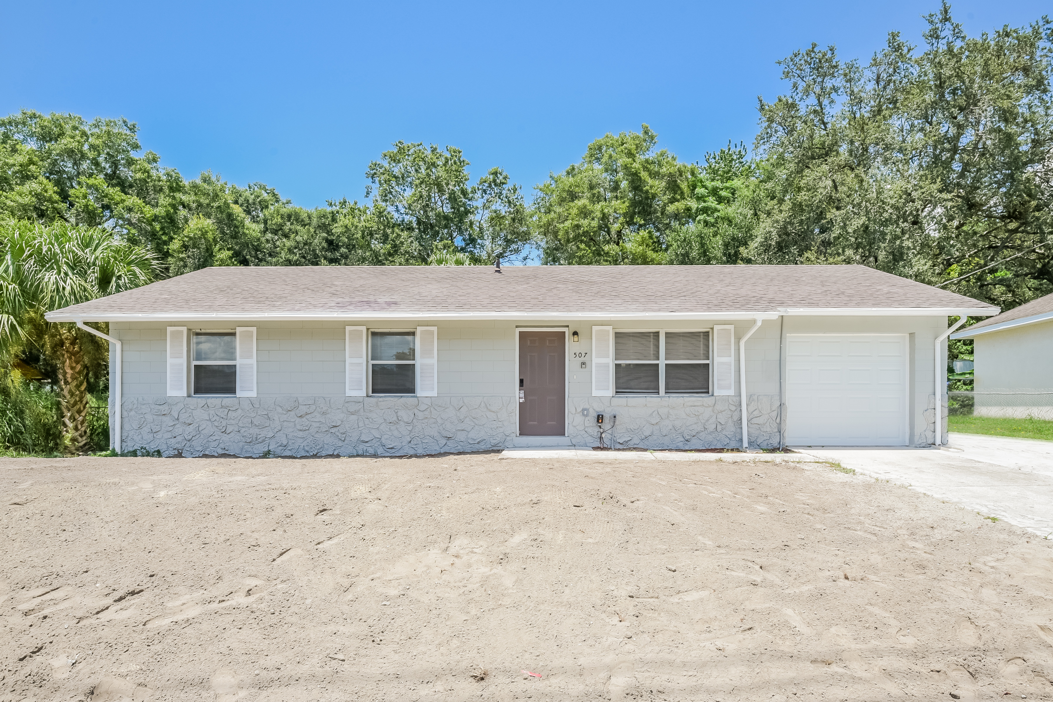 507 W ELLA J GILMORE ST APOPKA, FL 32703